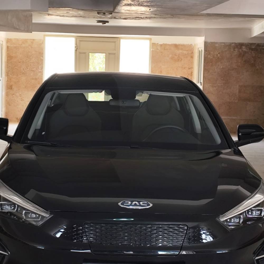 جک مدل J7  کارکرده