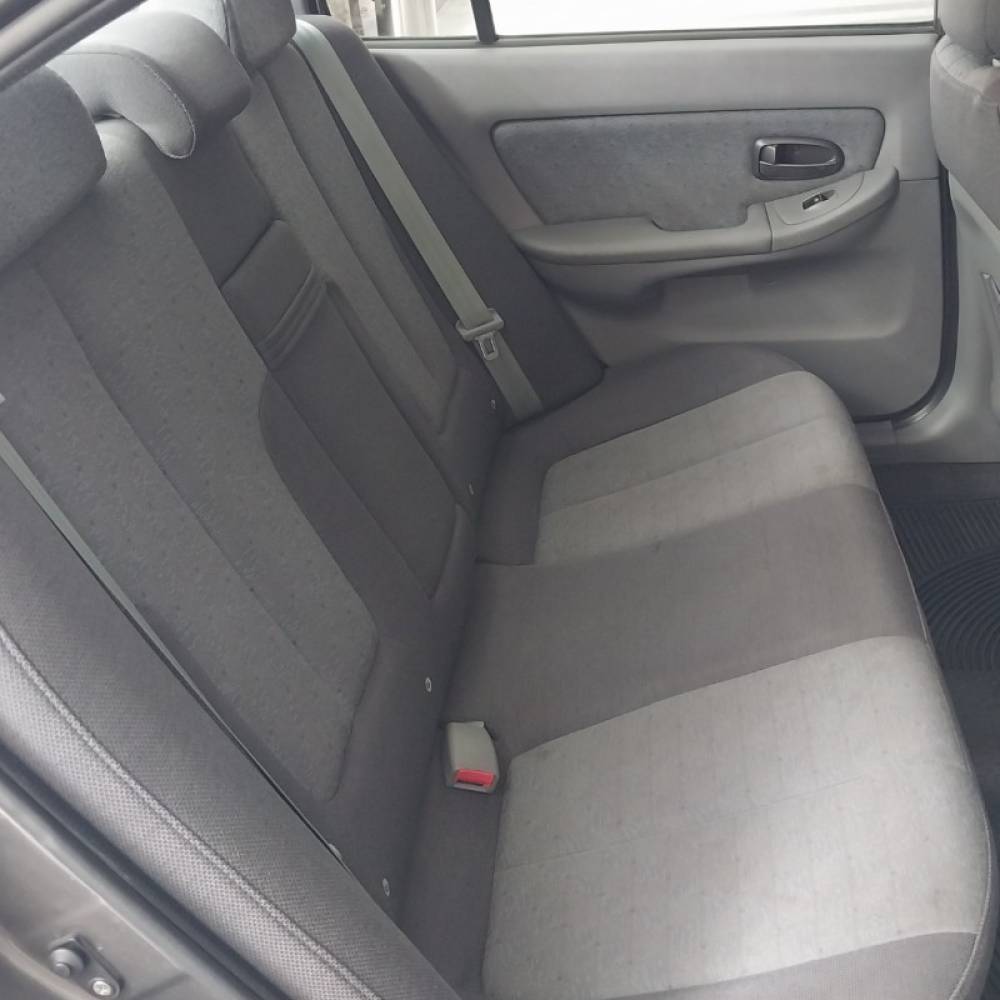 هیوندای مدل آوانته اتوماتیک سال 1390  کارکرده