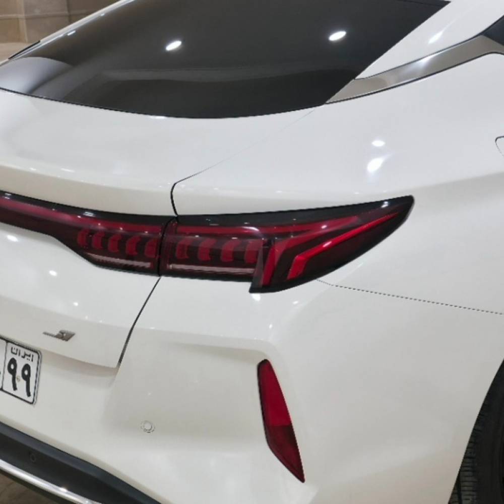 کی ام سی مدل J7 سال 1404  کارکرده