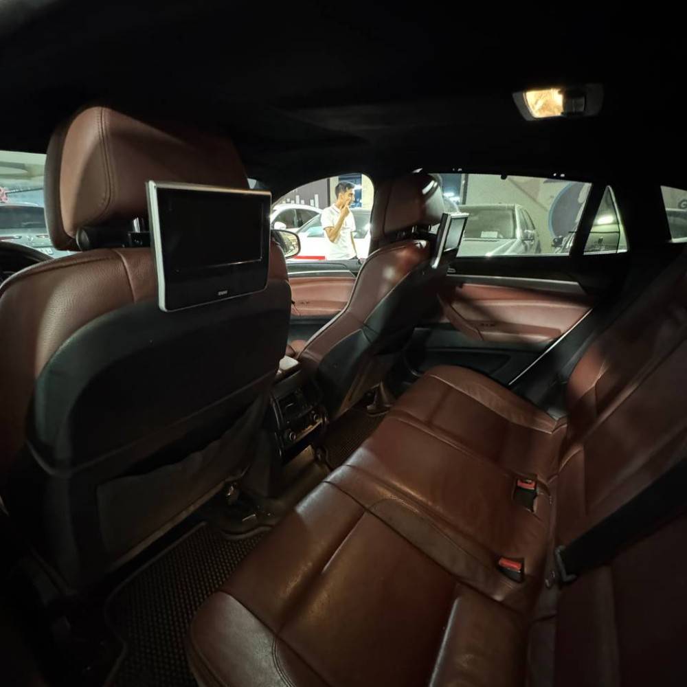 بی ام‌ و x6 مدل ۲۰۱۲