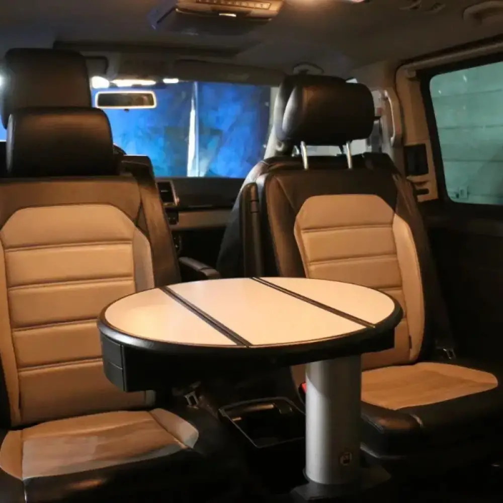 فولکس واگن مدل مولتی ون سال 2018  کارکرده