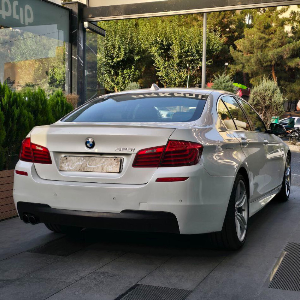 بی ام و 520 مدل ۲۰۱۴