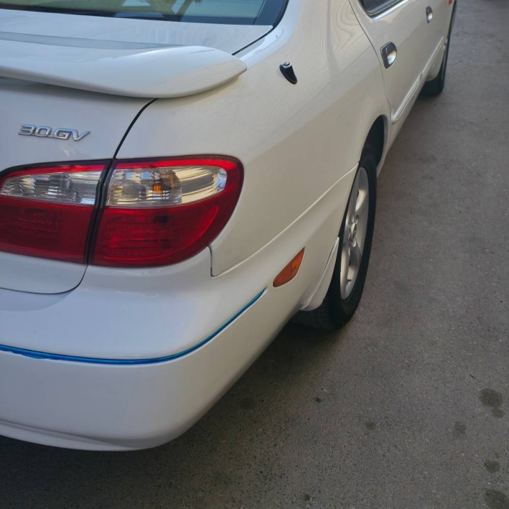 نیسان مدل ماکسیما سال 1388  کارکرده