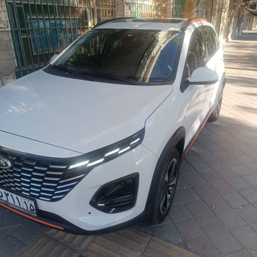 ام وی ام مدل X33 کراس دنده ای سال 1403  کارکرده