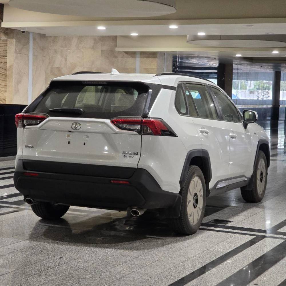 تویوتا راوفور مدل 2025