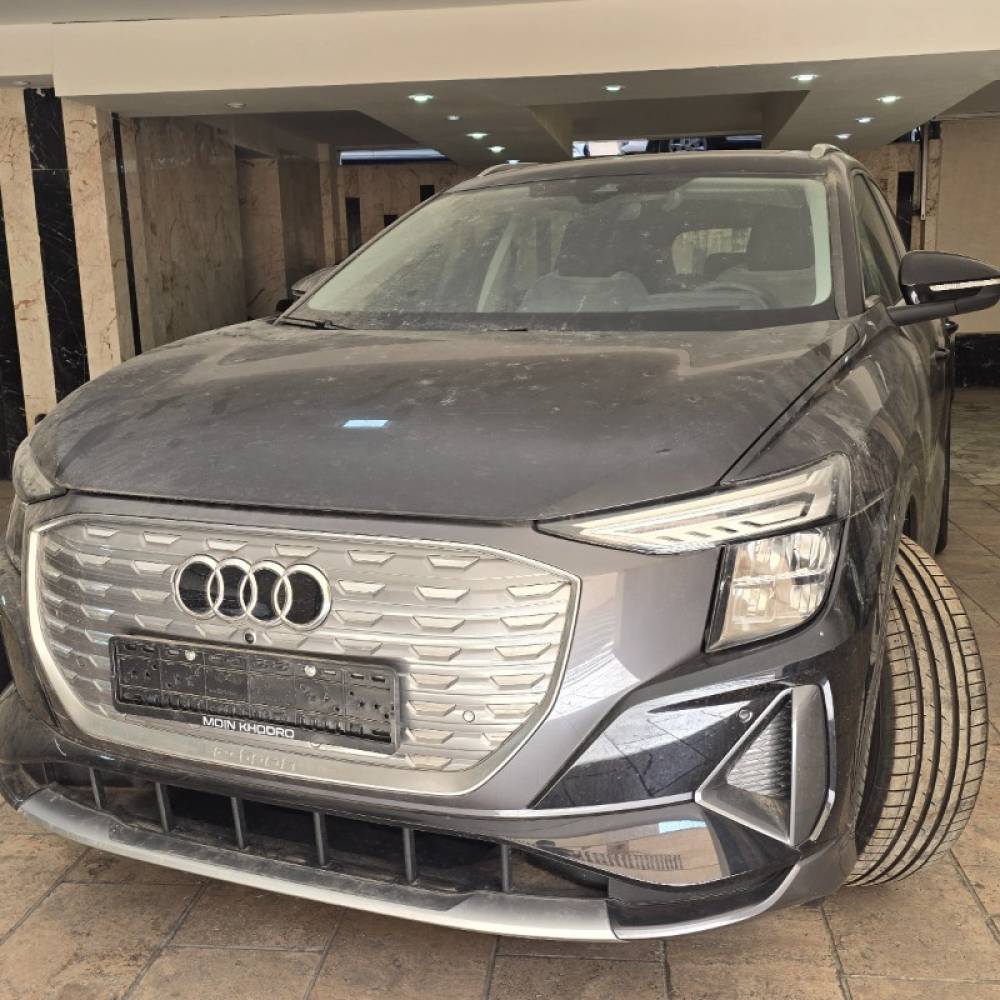 آئودی مدل Q5 e-tron 40 سال 2024  صفر