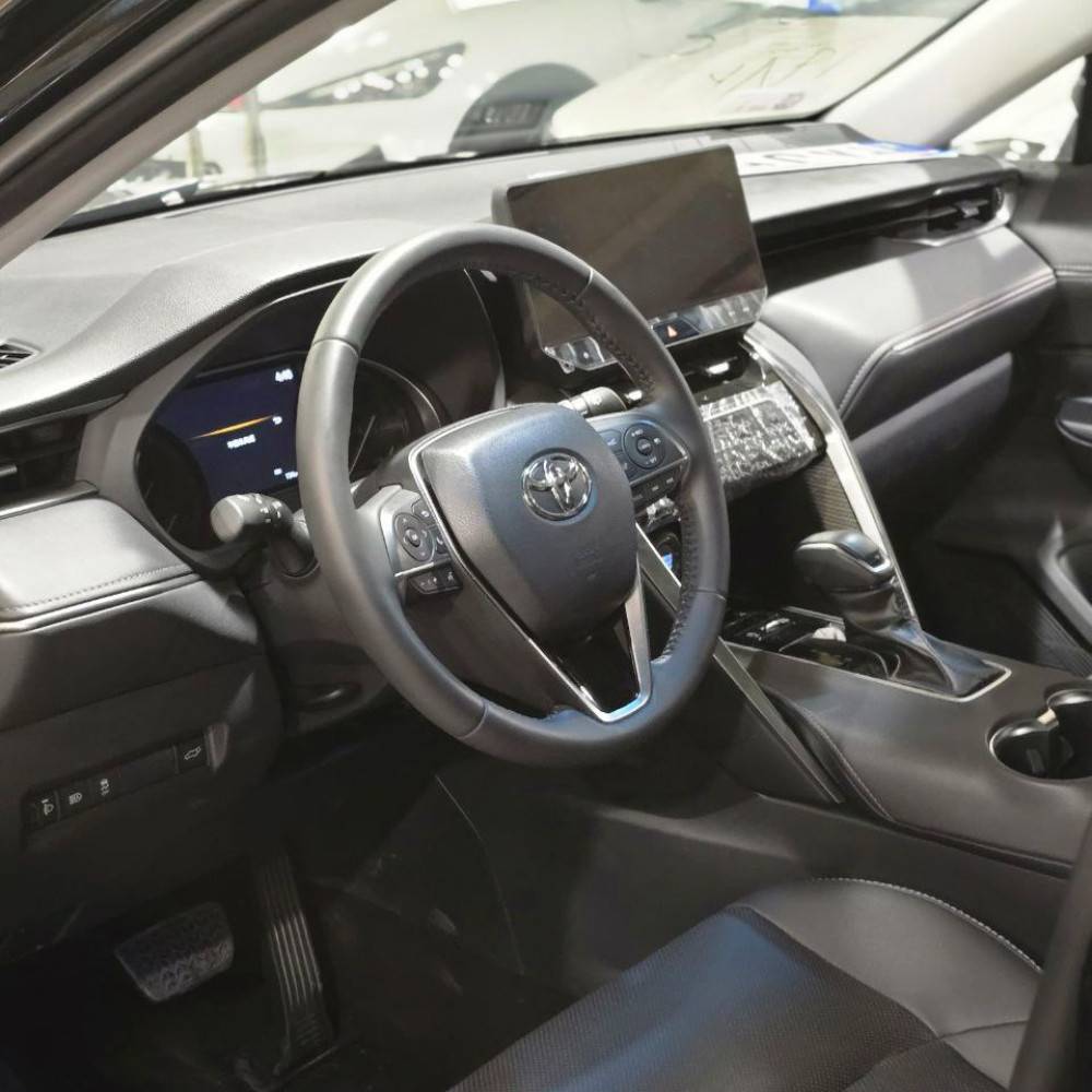 تویوتا ونزا مدل 2024