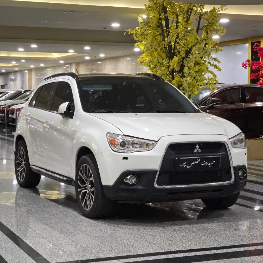 میتسوبیشی asx مدل 2012