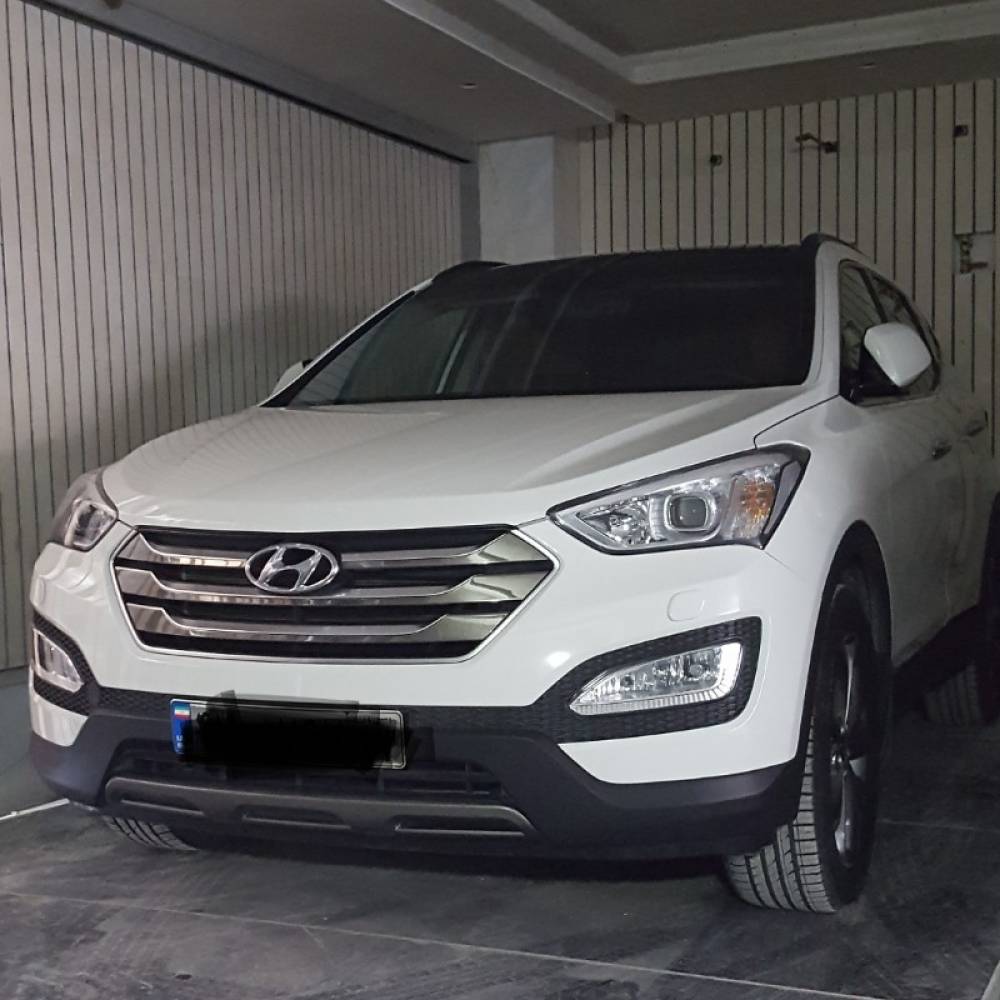 هیوندای مدل سانتافه 4 سیلندر دو دیفرانسیل سال 2015  کارکرده