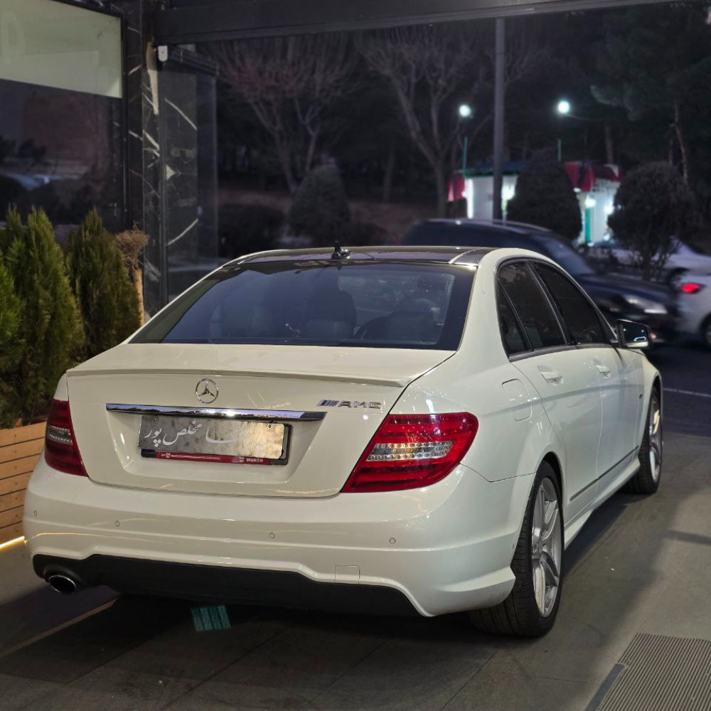 بنز C200 مدل ۲۰۱۲