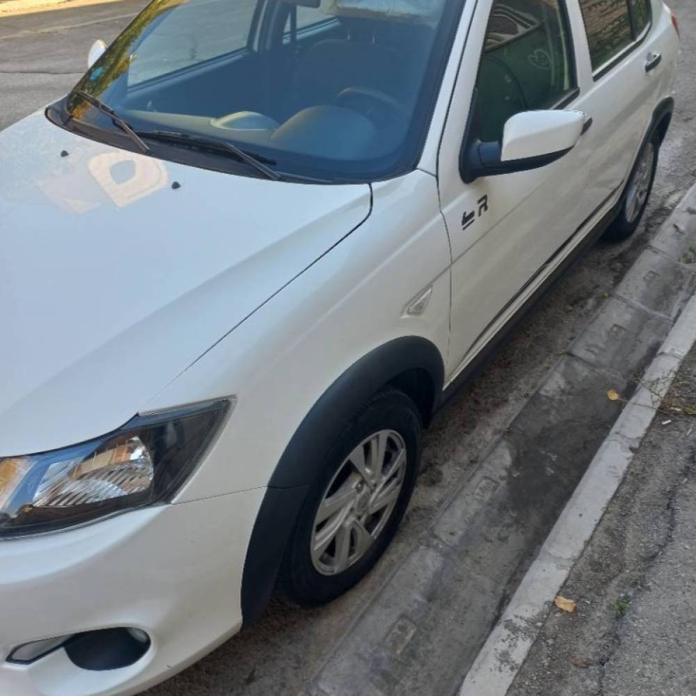 کوییک مدل دنده ای R سال 1400  کارکرده