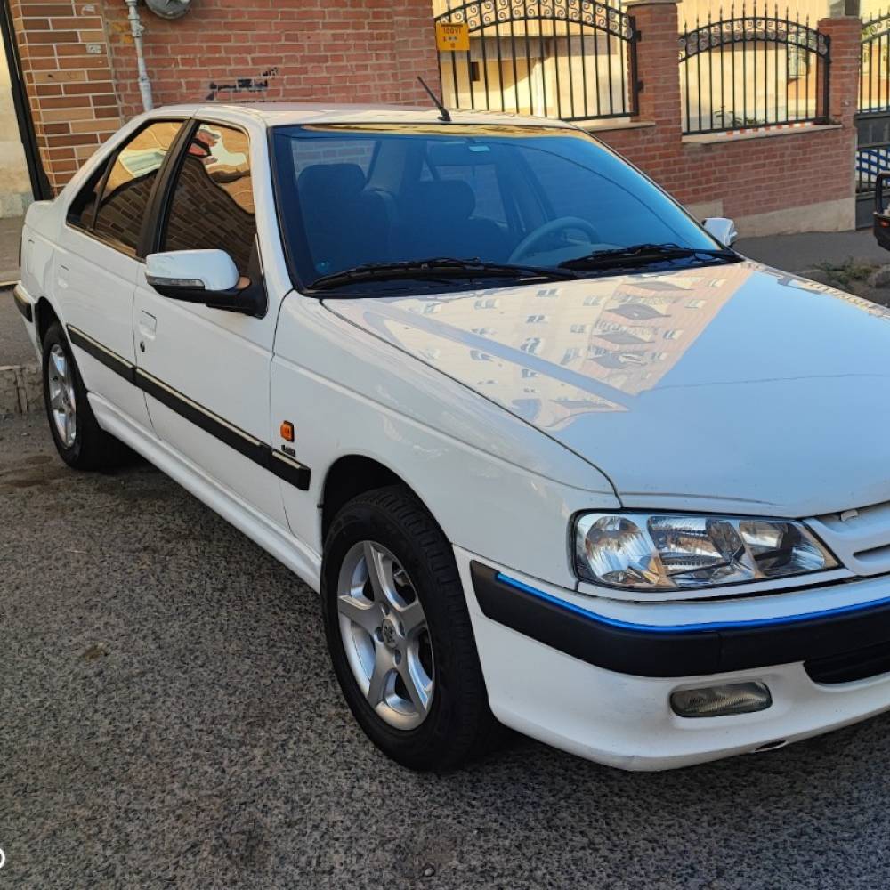 پژو مدل پارس اتوماتیک سال 1391  کارکرده