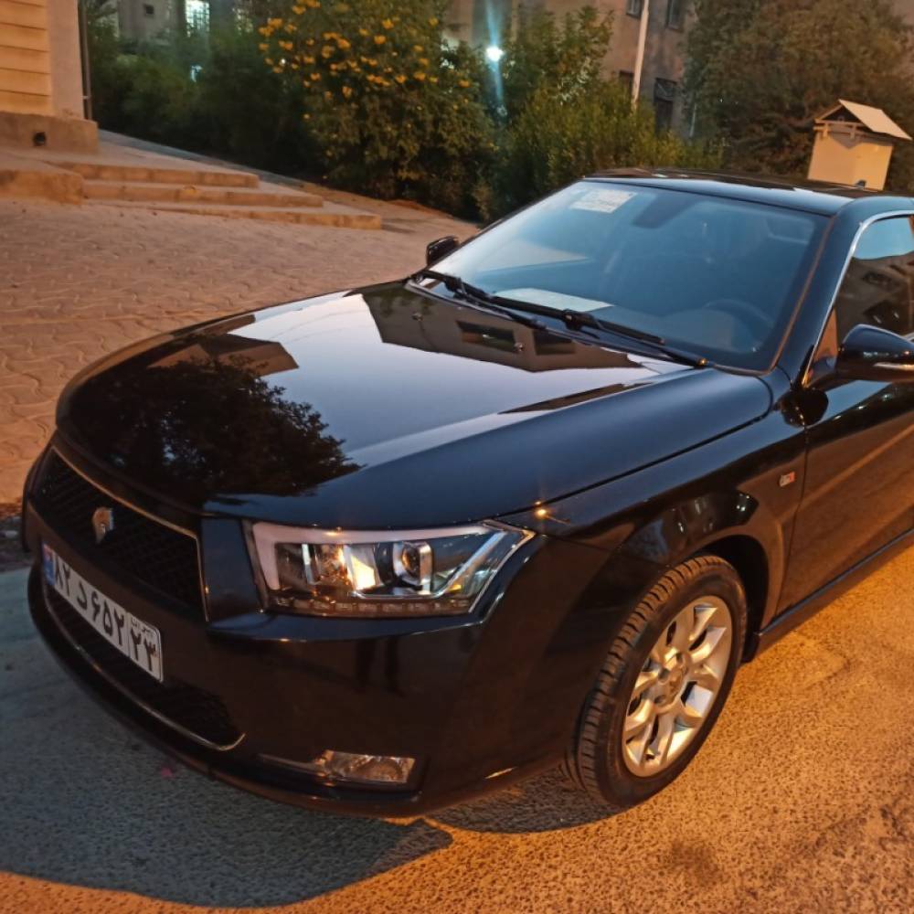 دنا مدل پلاس EF7 اتوماتیک توربو آپشنال سال 1404  کارکرده