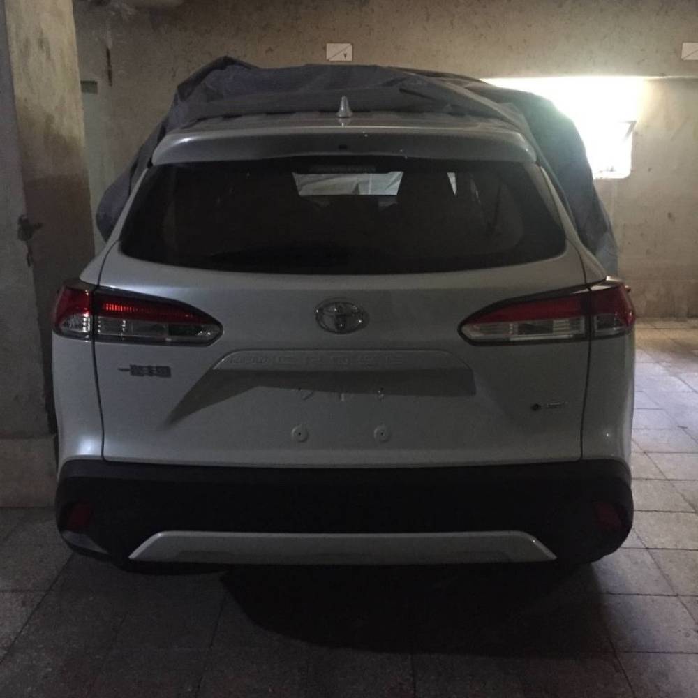 تویوتا مدل کرولا کراس هیبرید 2.0 لیتر سال 2024  صفر