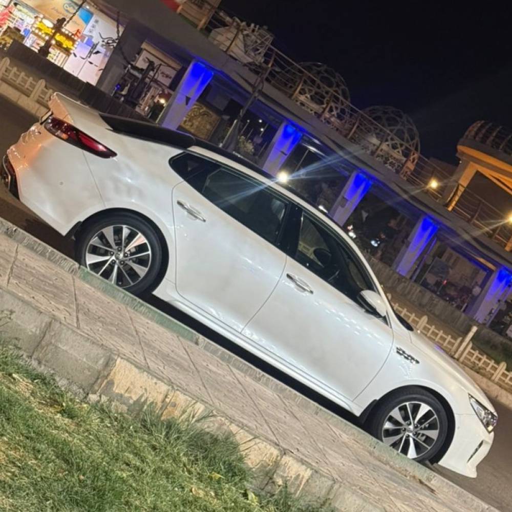 کیا مدل اپتیما 4 سیلندر GT لاین سال 2017  کارکرده