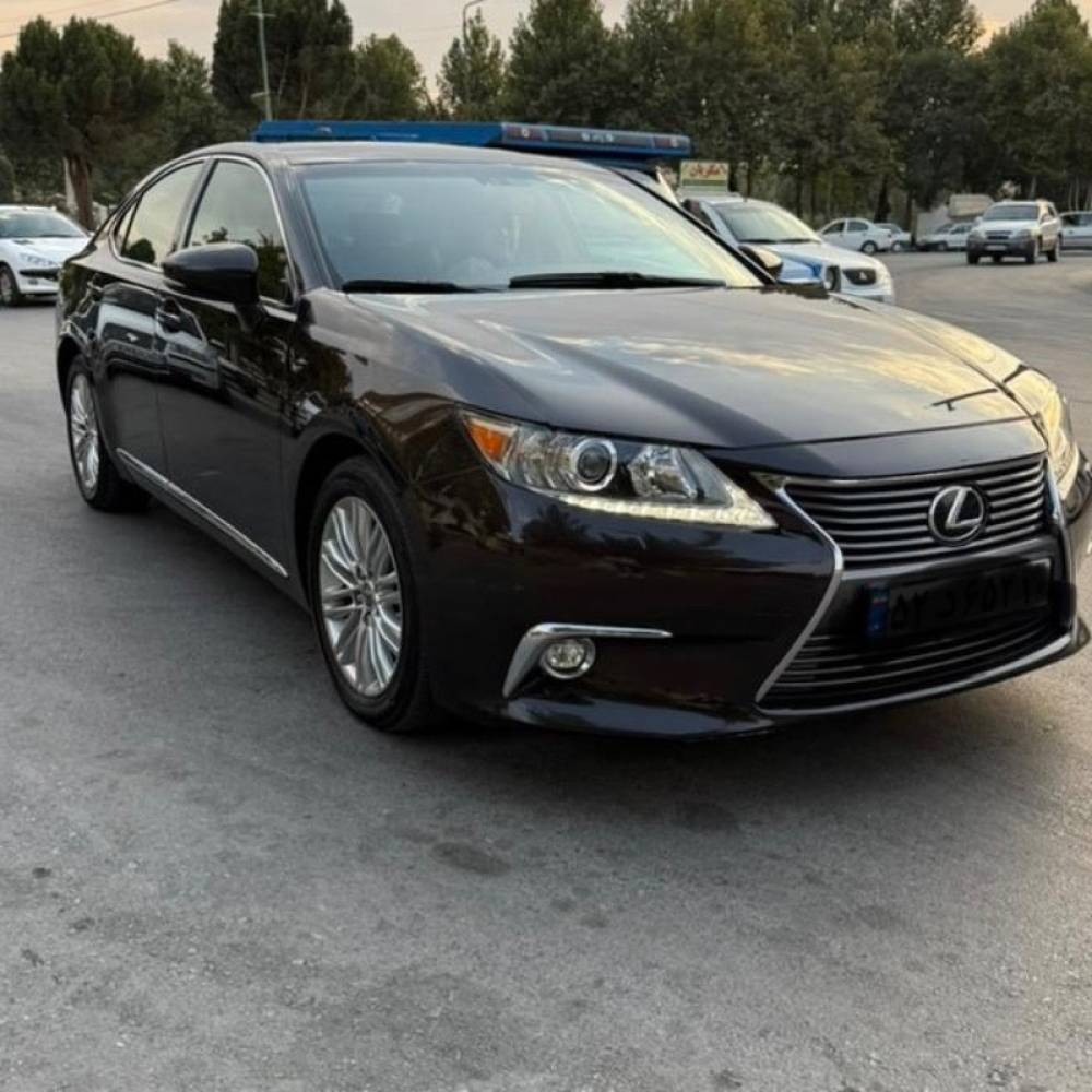 لکسوس مدل ES250  کارکرده