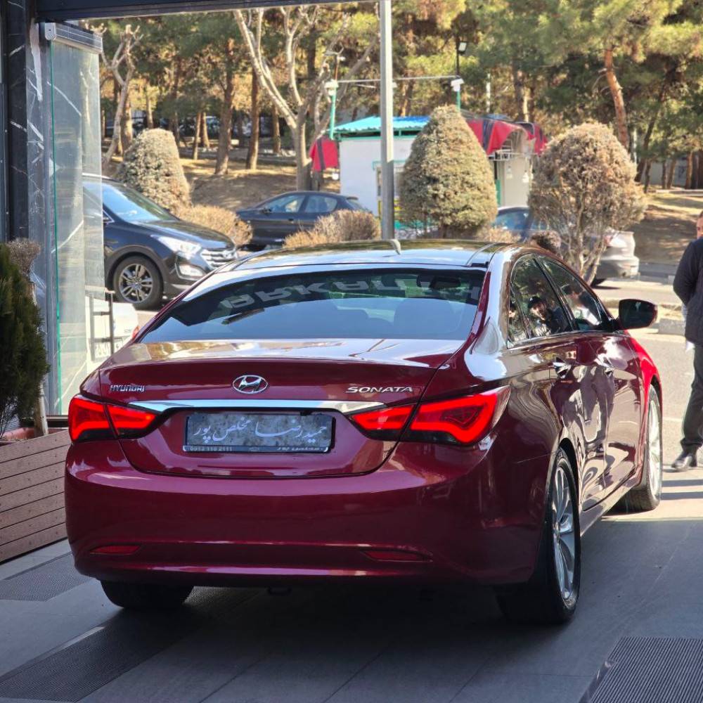 سوناتا yf مدل 2011