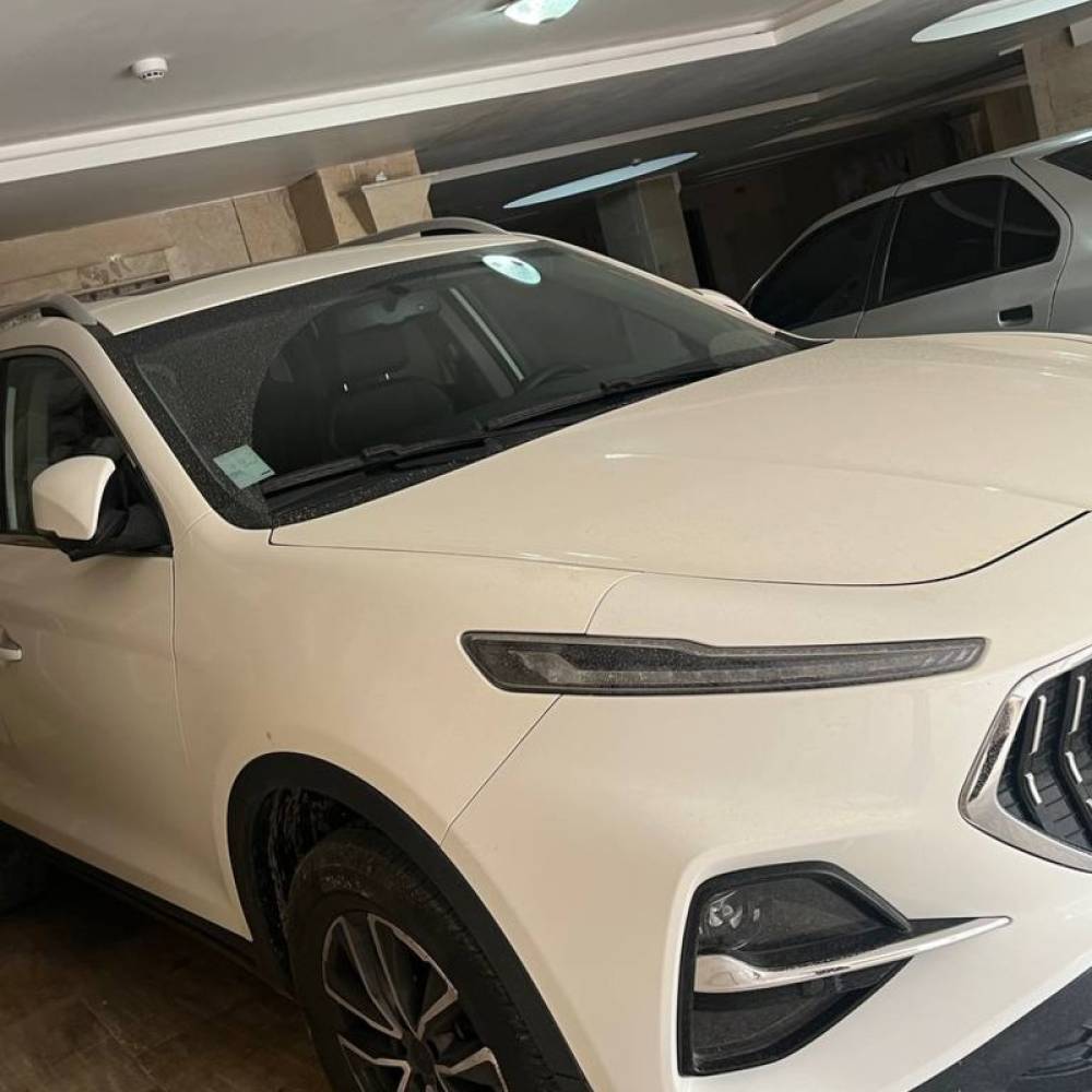 کی ام سی مدل K7 سال 1402  کارکرده