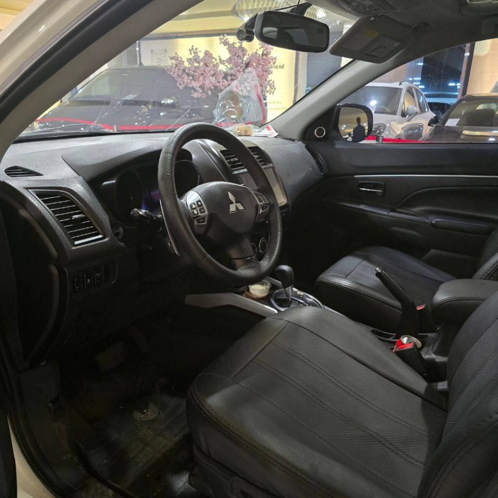 میتسوبیشی asx مدل 2012