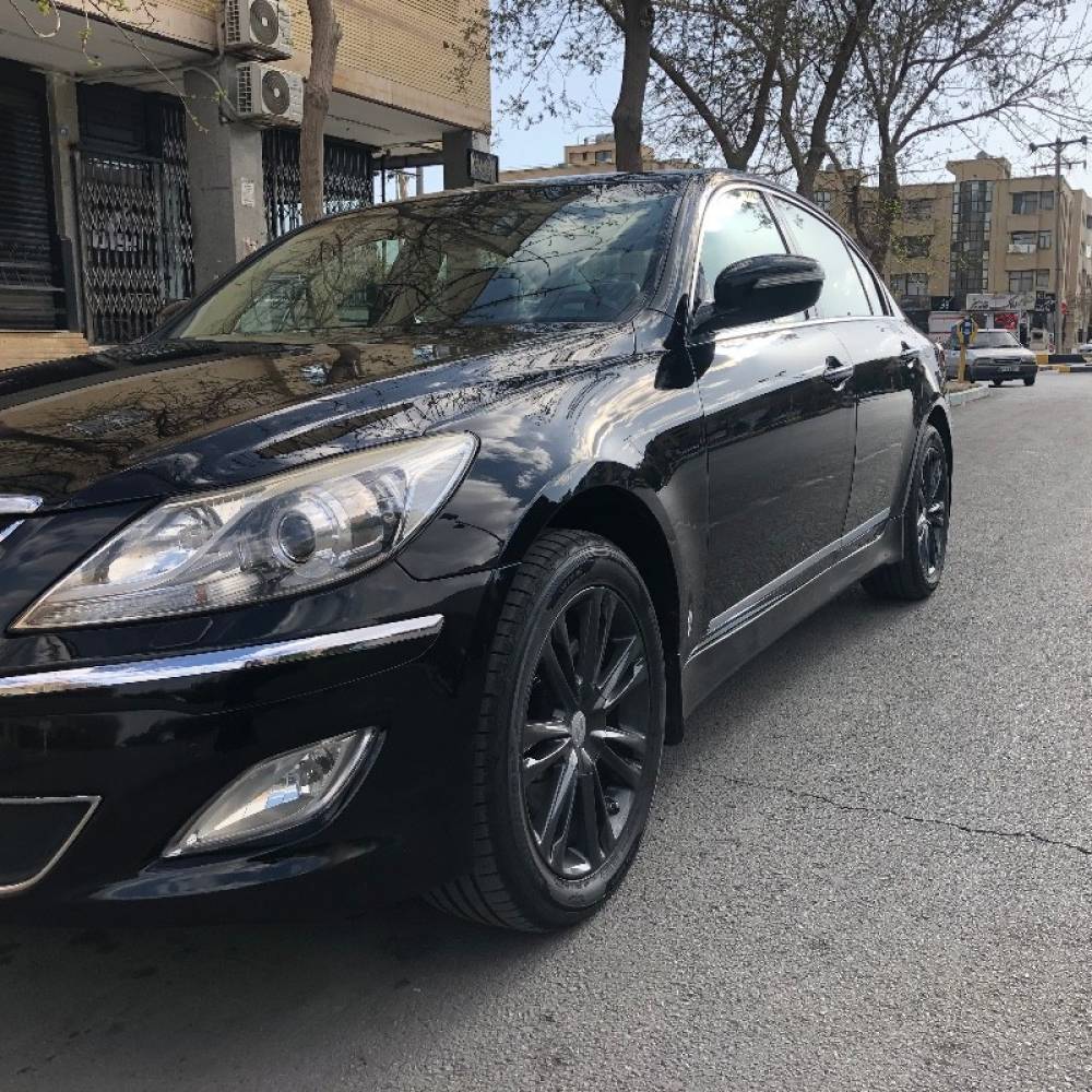 هیوندای مدل جنسیس سال 2013  کارکرده