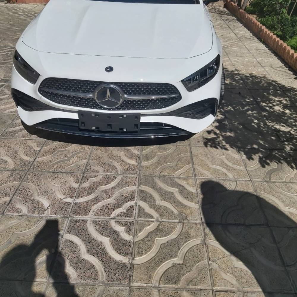 بنز مدل کلاس A سدان A200L سال 2025  صفر