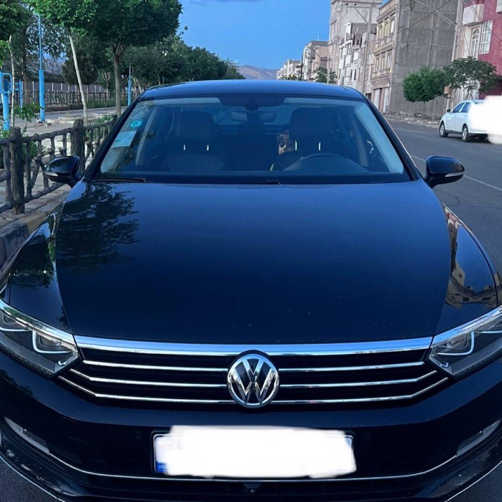 فولکس واگن مدل پاسات سال 2018  کارکرده
