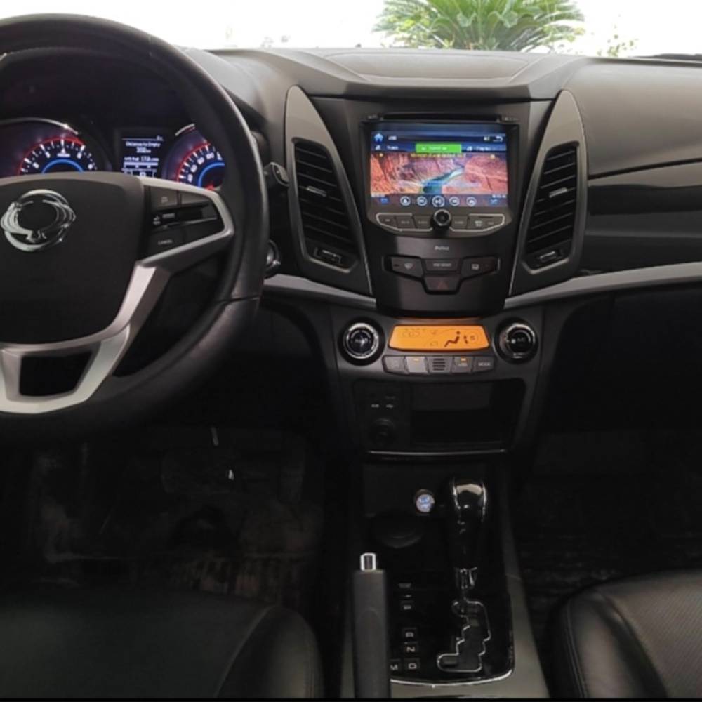 سانگ یانگ مدل نیوکوراندو  کارکرده