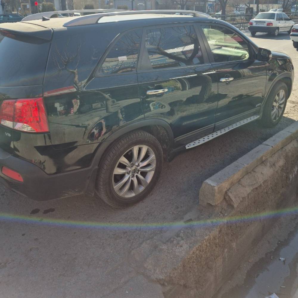 کیا مدل سورنتو 6 سیلندر سال 2012  کارکرده