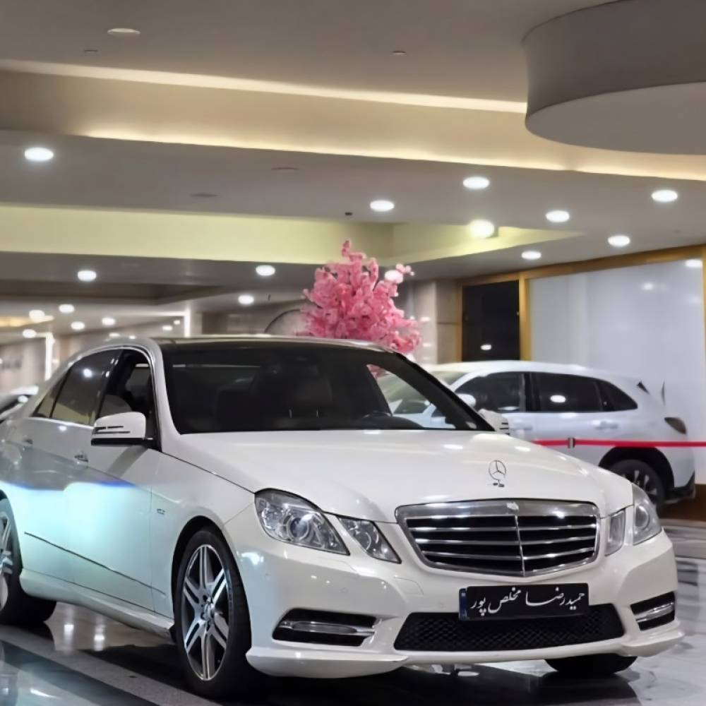 بنز مدل E300  کارکرده