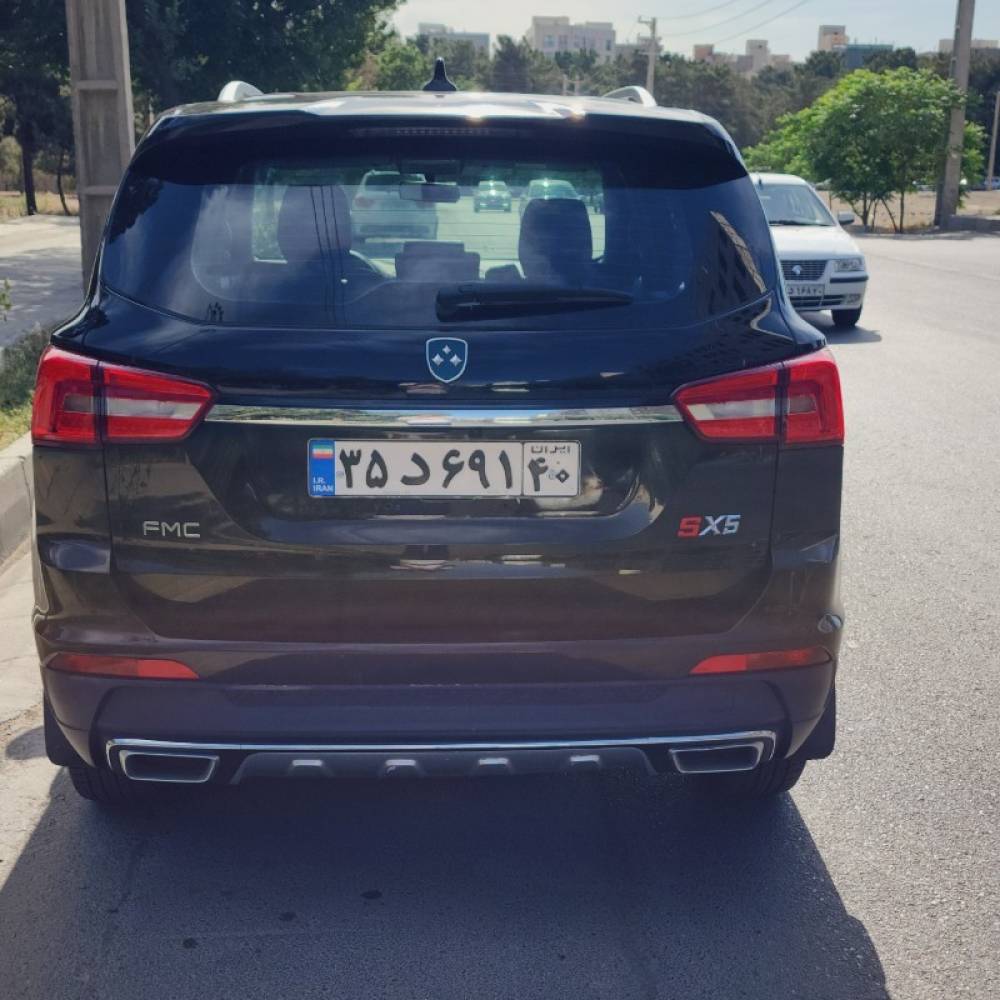 فردا مدل SX5 سال 1403  کارکرده