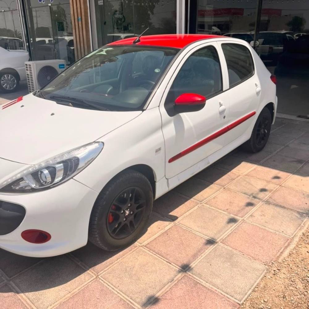 پژو مدل 207 MC اتوماتیک سال 1402  کارکرده