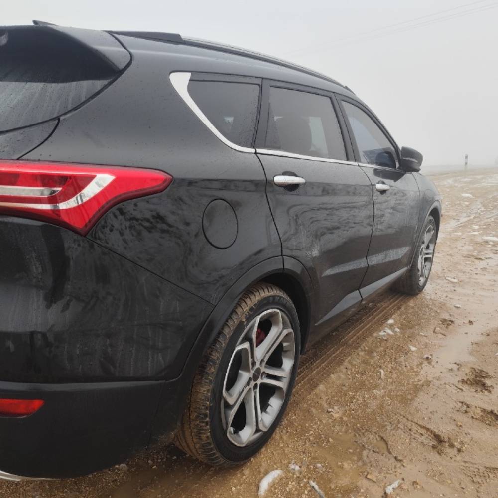 بهمن موتور مدل تیپ 2 هفت نفره  کارکرده