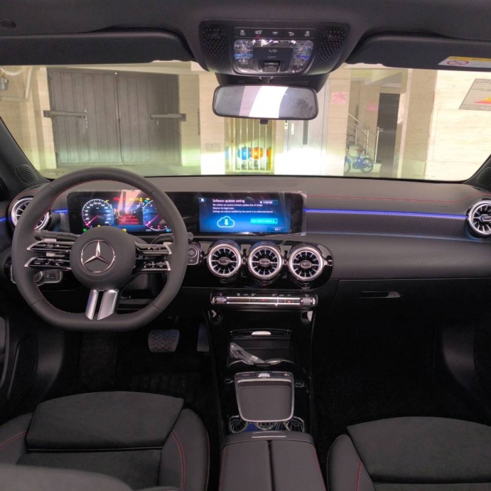 بنز مدل کلاس A سدان A200L سال 2025  صفر