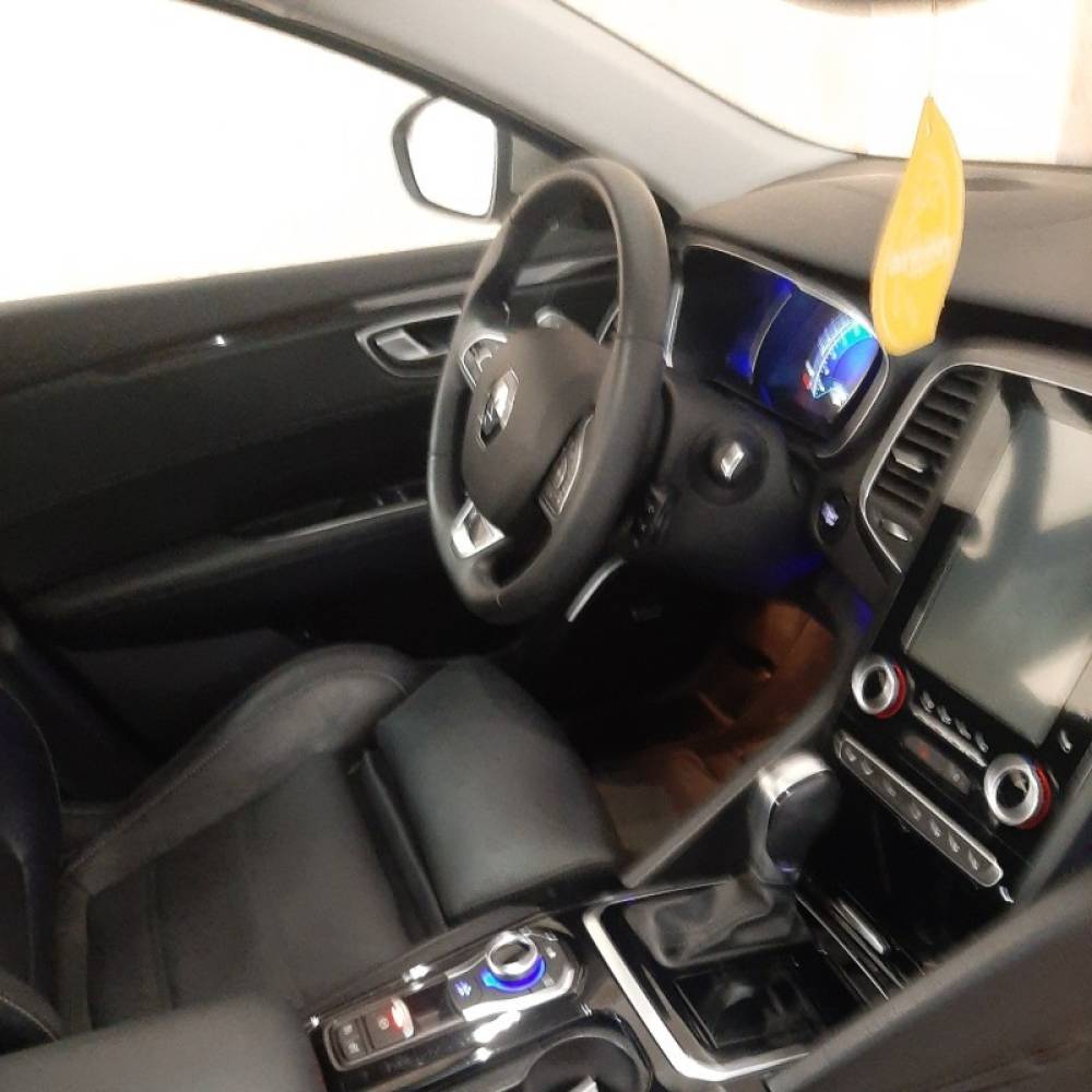 رنو مدل تالیسمان E3 سال 2017  کارکرده