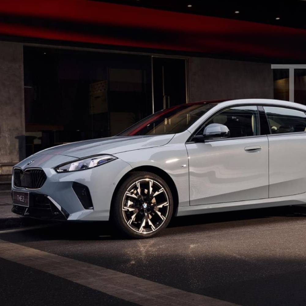 بی ام و مدل سری 2  صفر