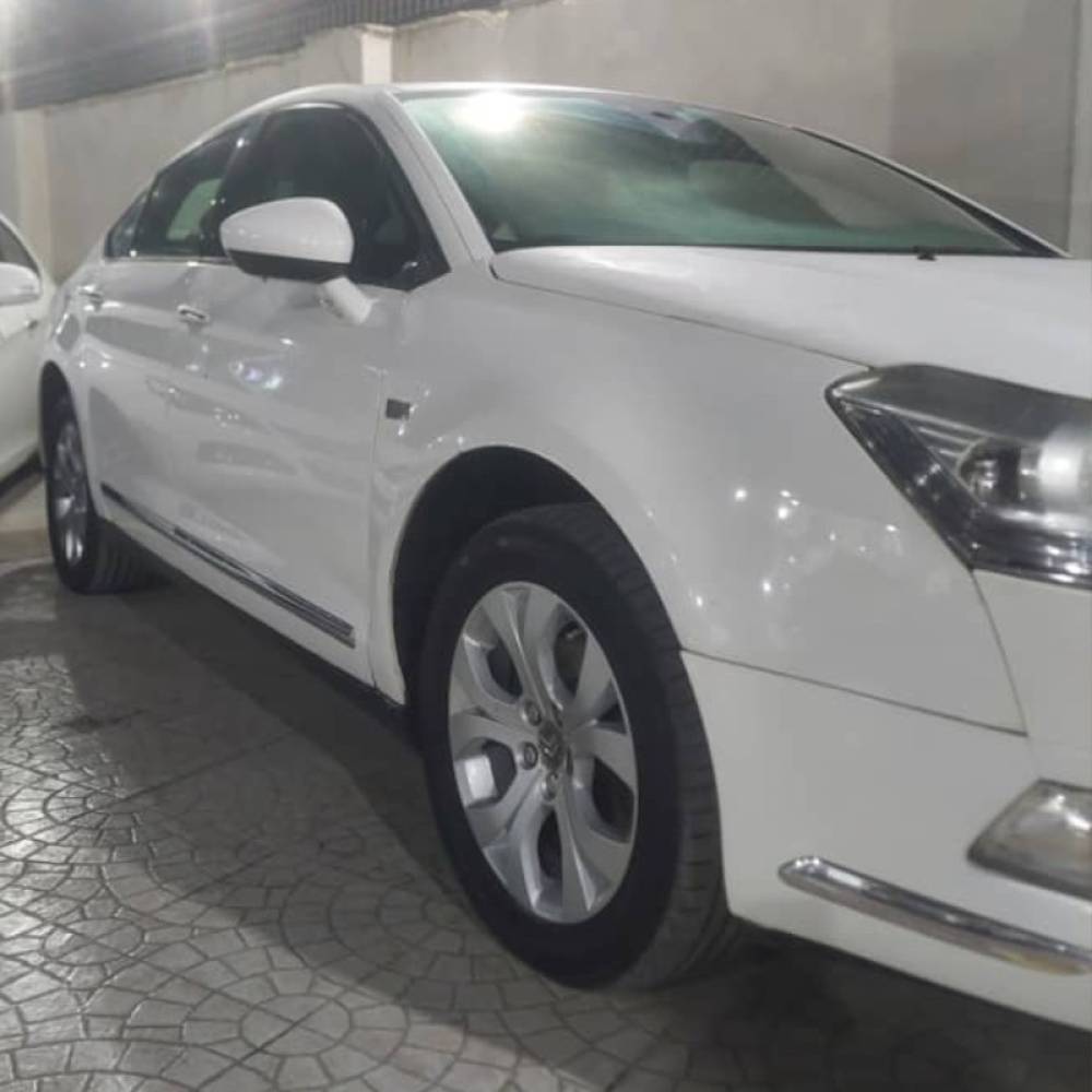 سیتروئن مدل C5 سال 2011  کارکرده