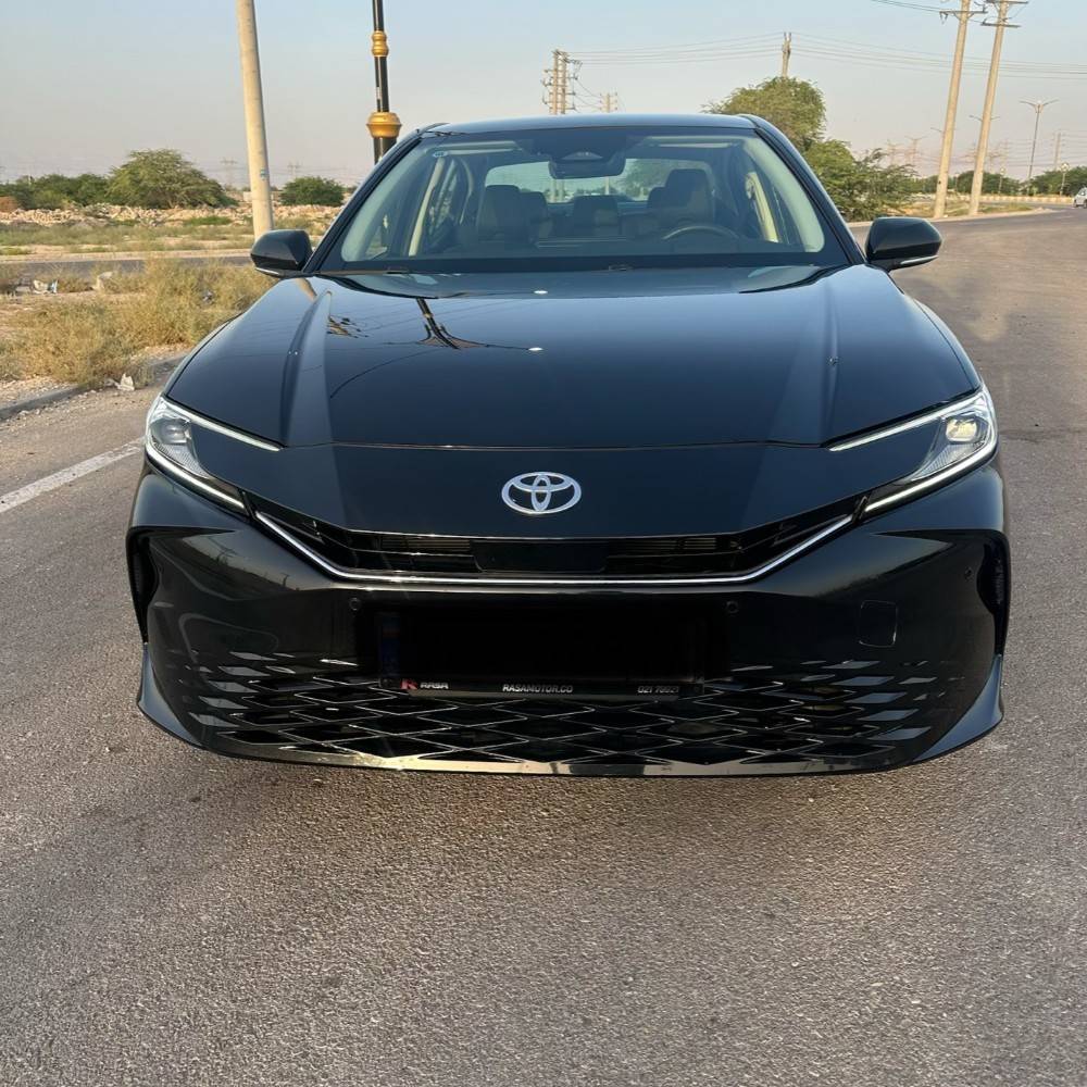 تویوتا (TOYOTA) کمری هیبرید 2.5 لیتر پریمیوم ادیشن سال 2024