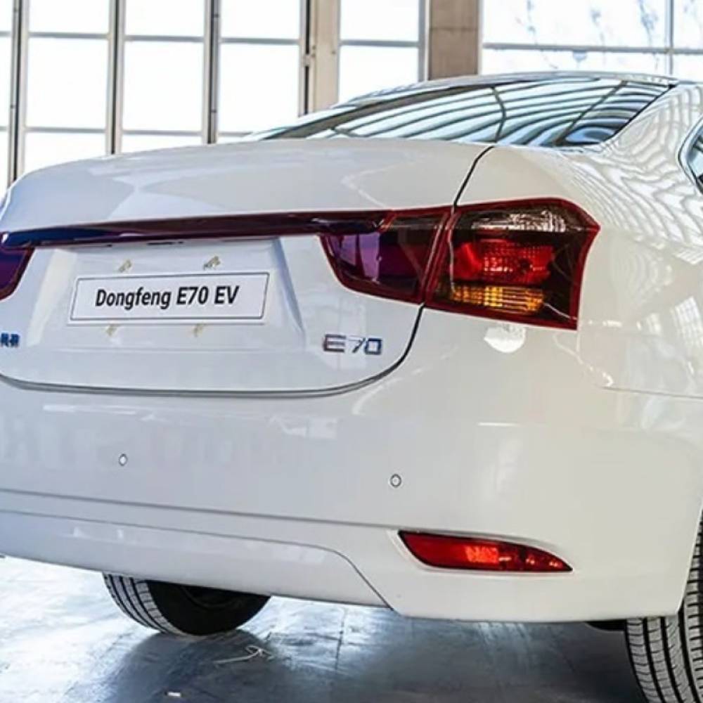 دانگ فنگ مدل E70 110 کیلووات سال 2023  کارکرده