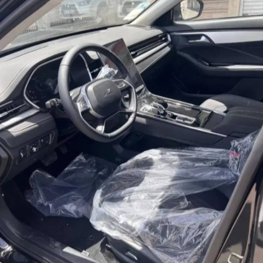 کی ام سی مدل J7 سال 1404  صفر