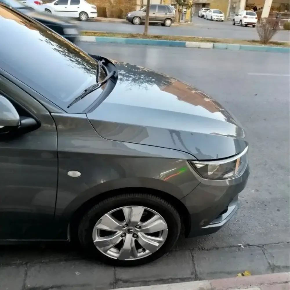 تارا مدل اتوماتیک V2 سال 1401  کارکرده