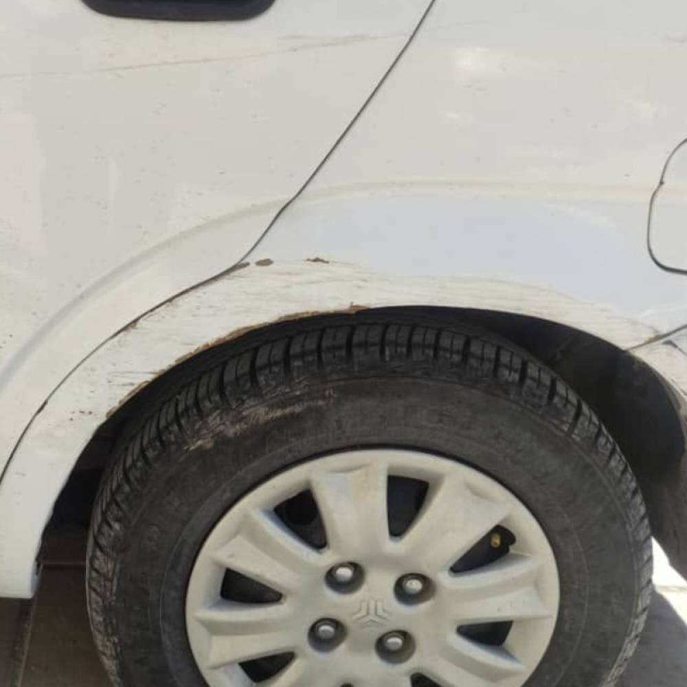 تیبا مدل صندوق دار SX بنزینی سال 1395  کارکرده