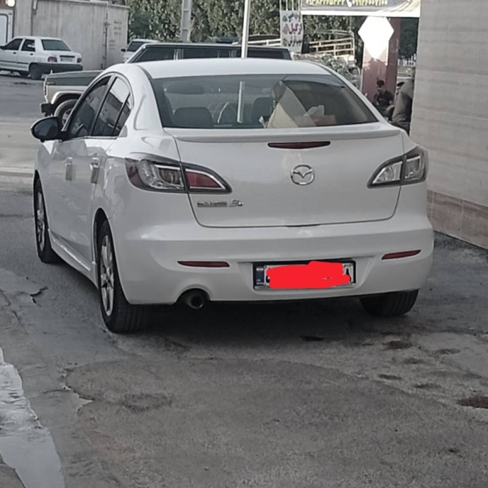 مزدا مدل 3 نیو صندوق دار 2.0 لیتر تیپ 3 سال 1389  کارکرده