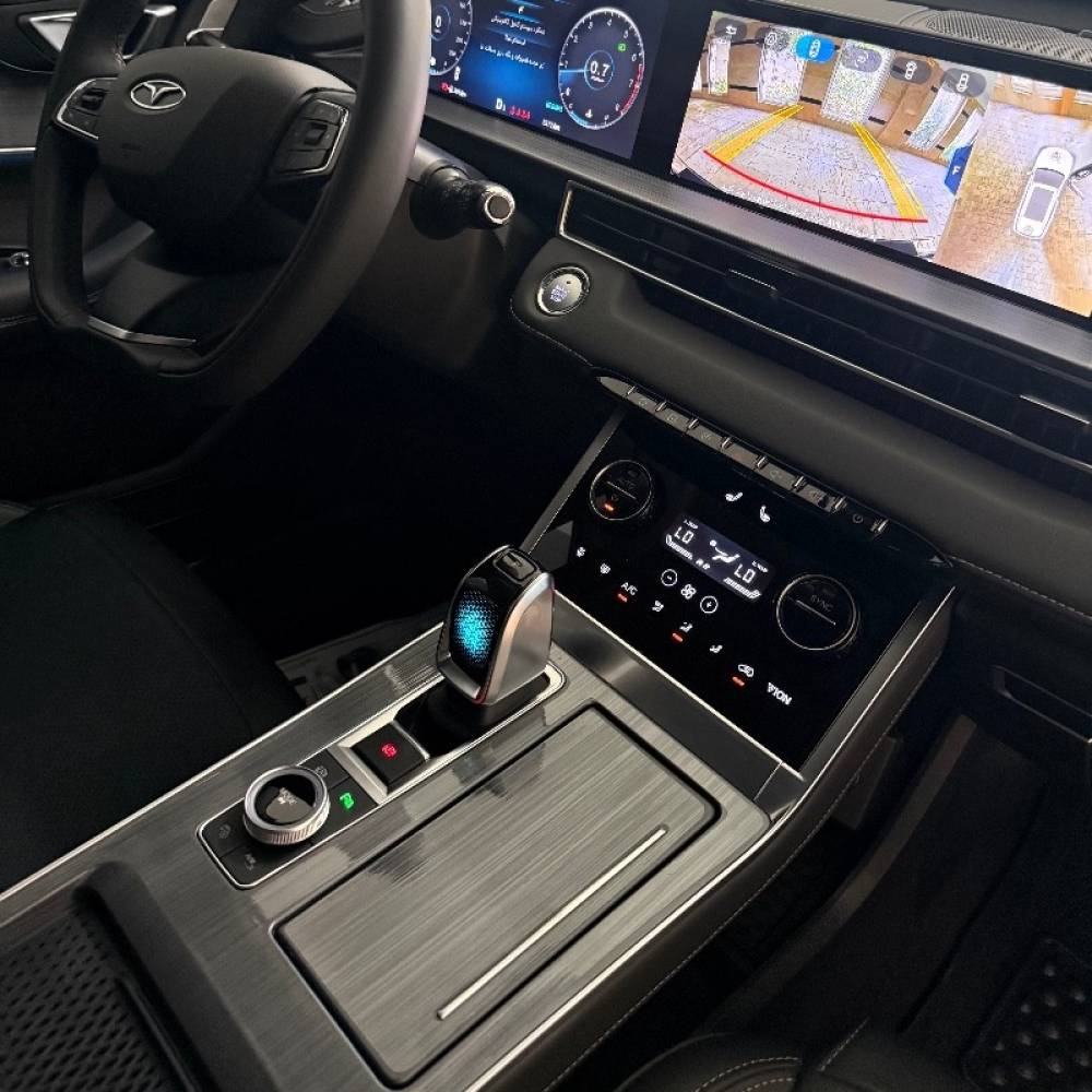 فونیکس مدل تیگو 7 پرو مکس 1.6 لیتر توربو 2WD سال 1404  کارکرده