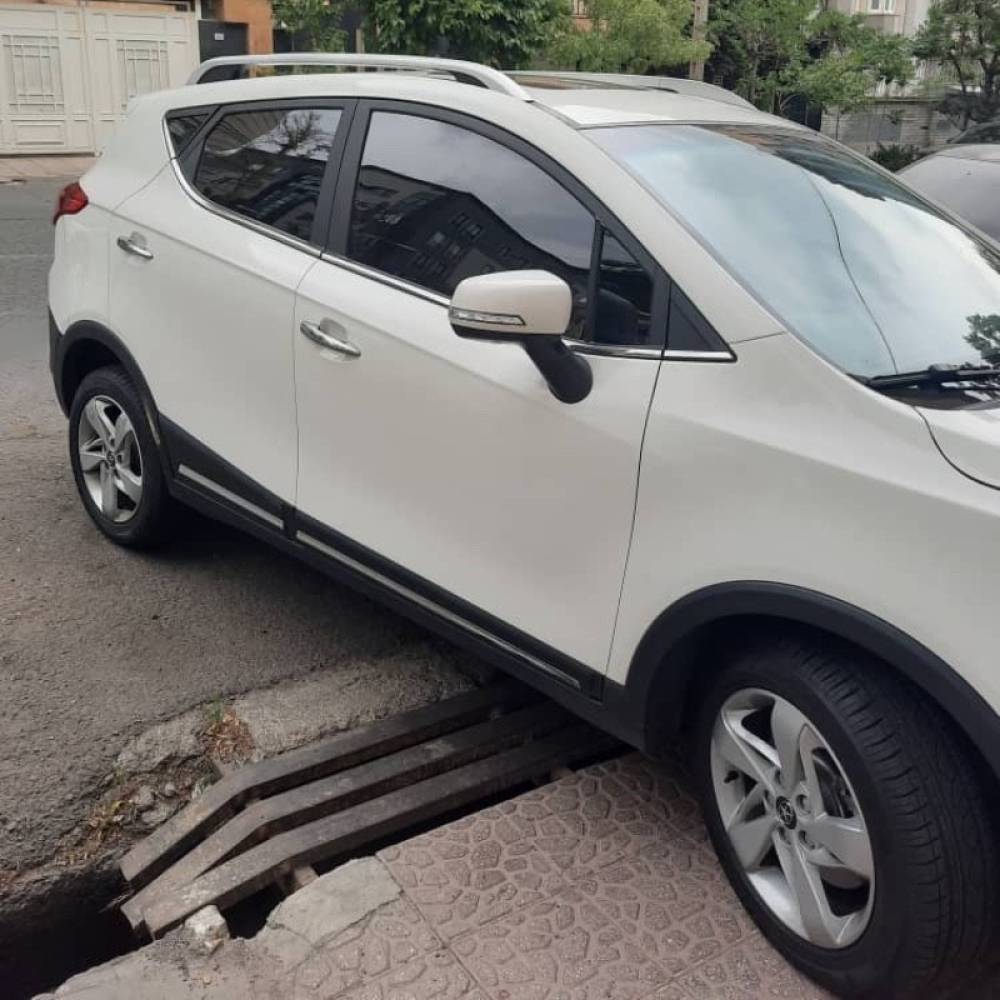 جک مدل S3 اتوماتیک سال 1400  کارکرده