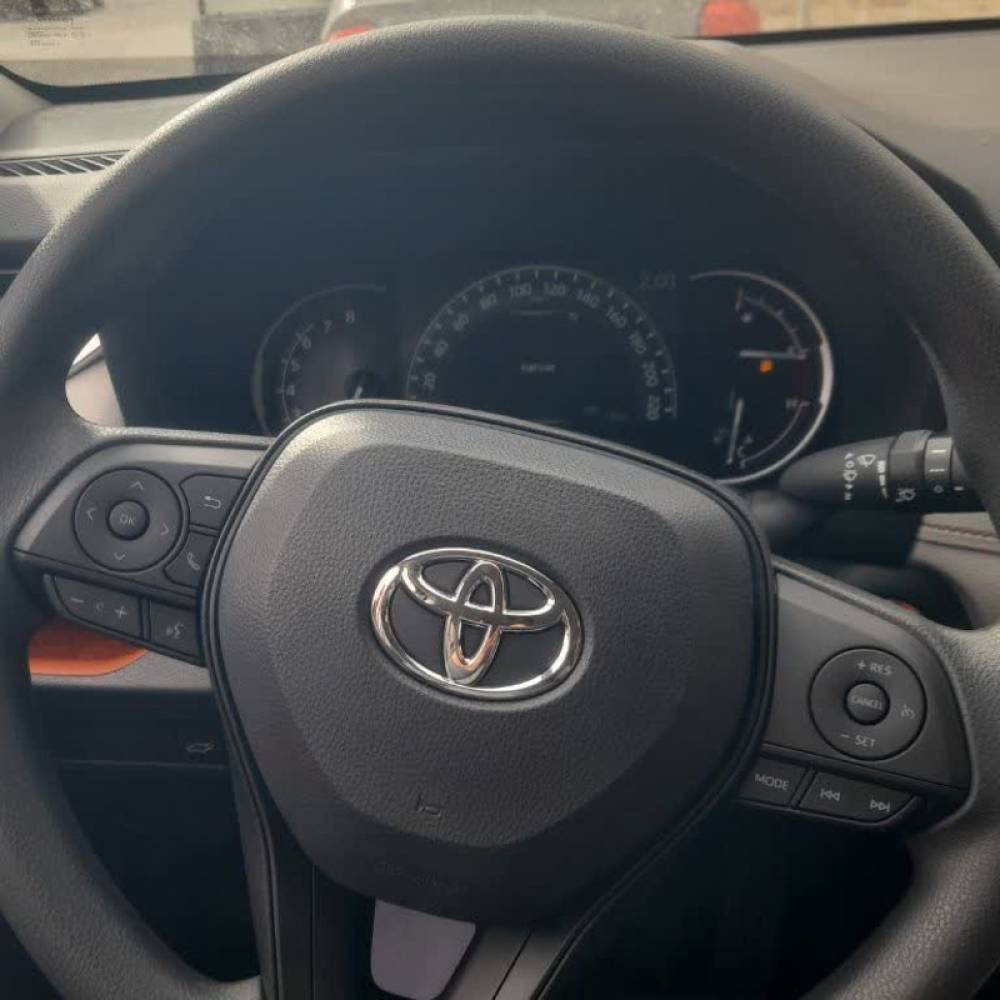 تویوتا مدل راوفور 2.5 لیتر دو دیفرانسیل ادونچر سال 2025  کارکرده