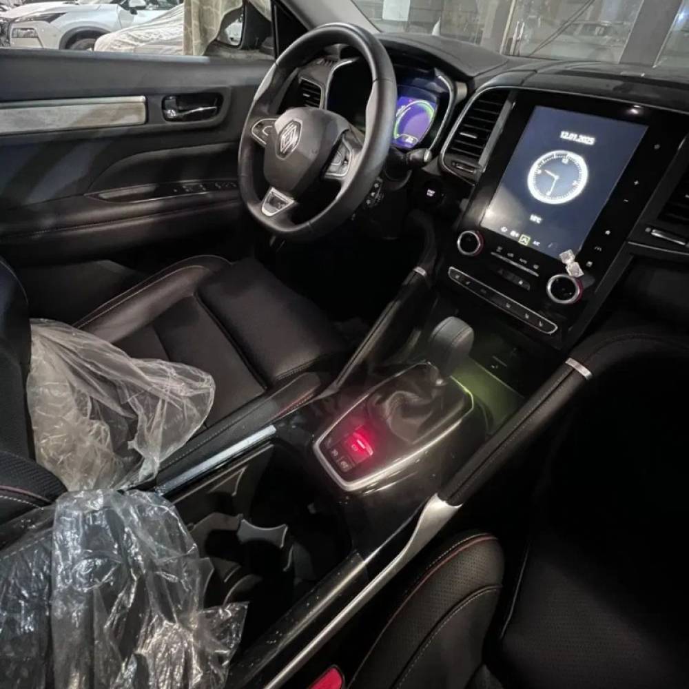 رنو مدل کولیوس سال 2025  صفر