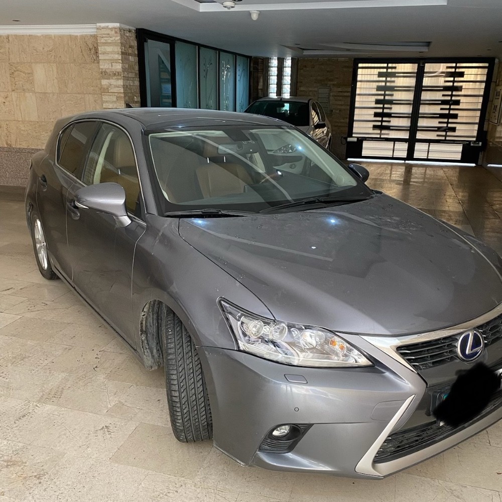 لکسوس (LEXUS) CT 200h سال 2015