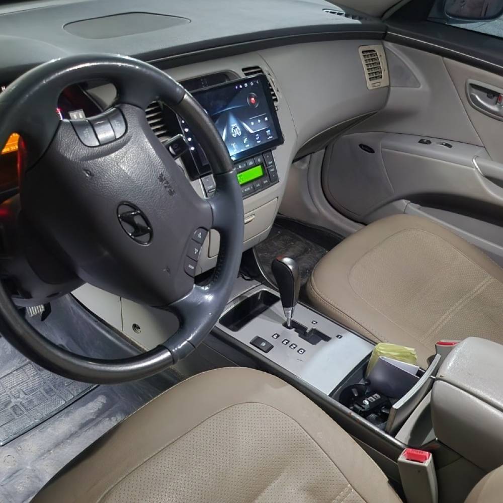 هیوندای مدل آزرا 6 سیلندر سال 2006  کارکرده