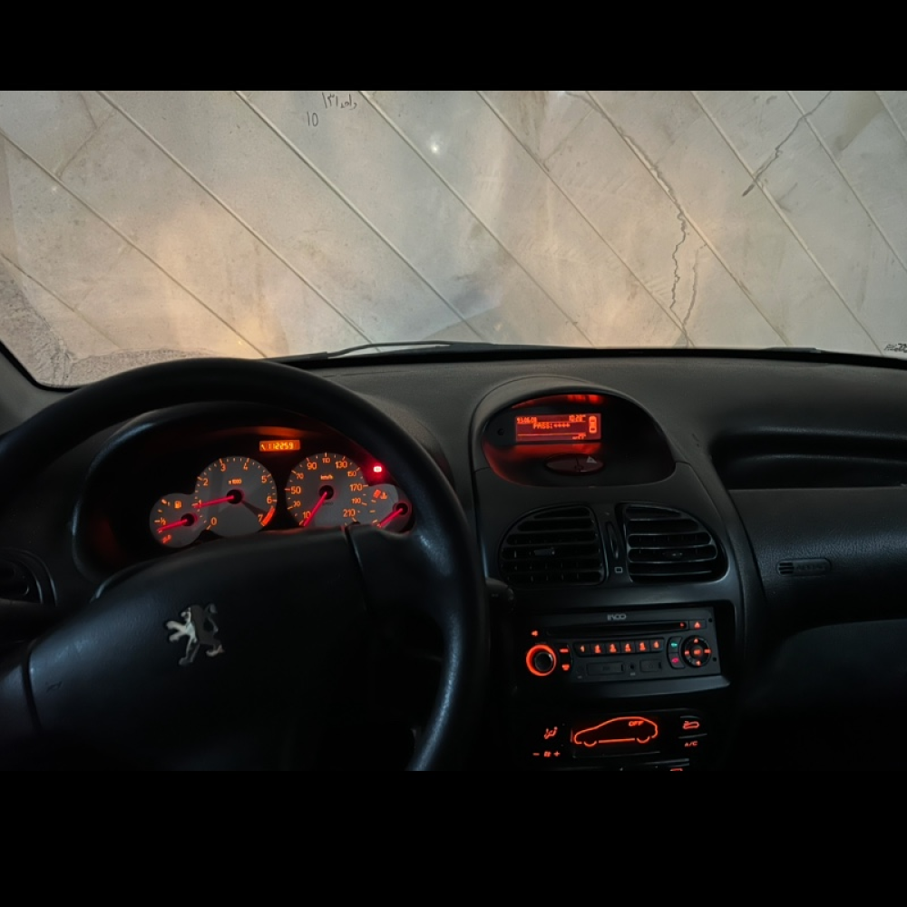 پژو مدل 206 تیپ 5 سال 1396  کارکرده