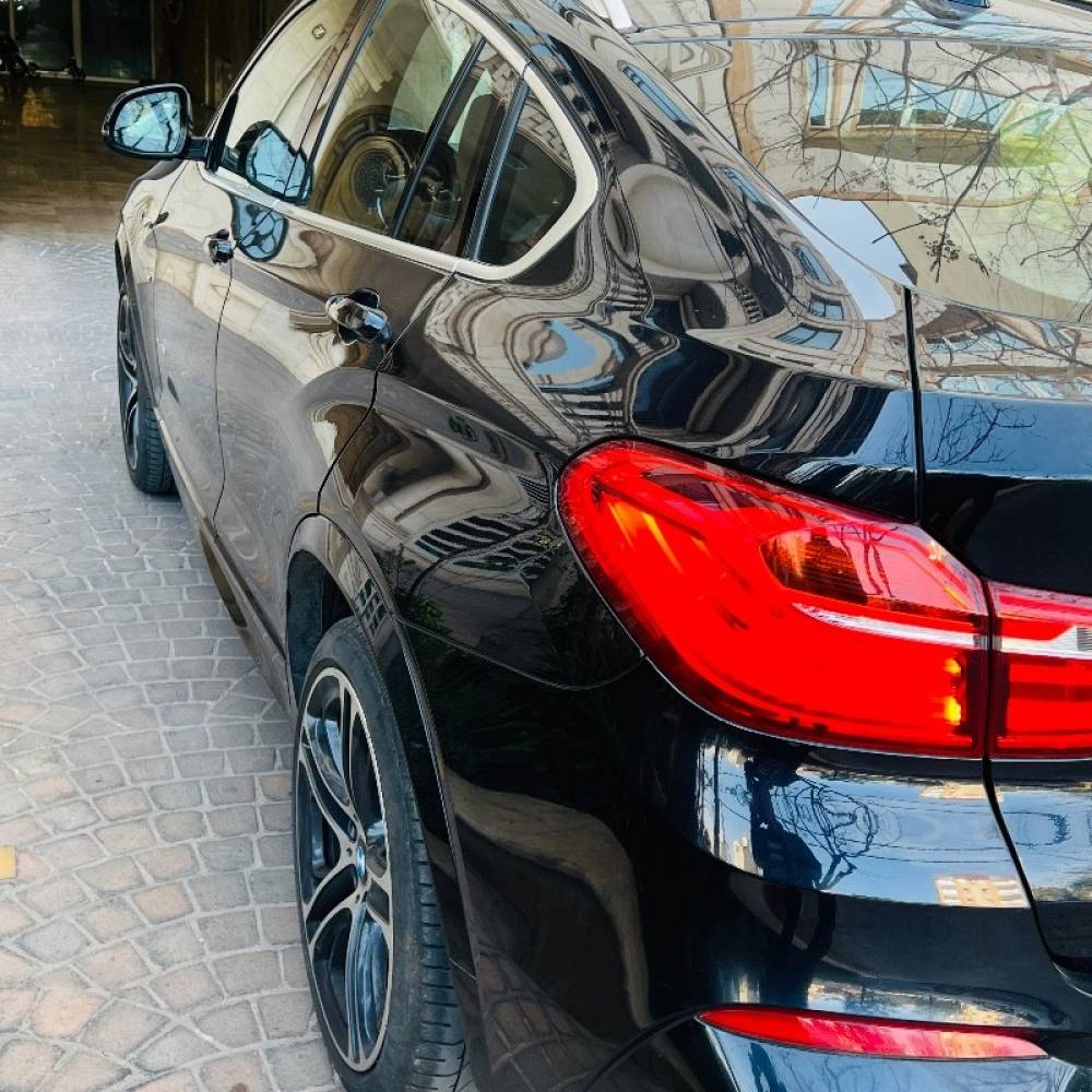 بی ام و مدل X4 28 سال 2017  کارکرده